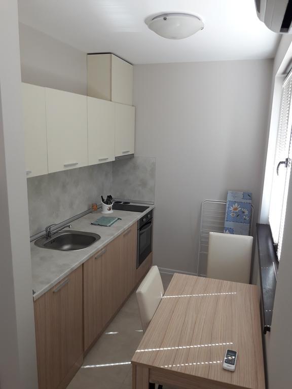 סאני ביץ' Stella Udacha Apartments & Studios מראה חיצוני תמונה
